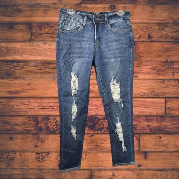 5 for $25🔥L&B Lucky & Blessed Distressed Boyfriend Jeans Size 6 - Picture 1 of 5
